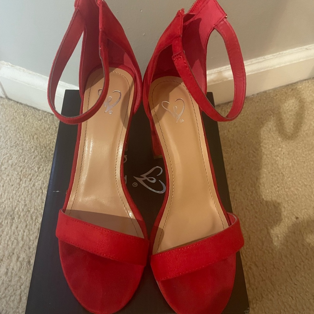 Windsor Red Suede Strappy Heel gently worn size 8